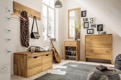 Comma-Foyer von Cinall - Garderobe geölte Wildeiche