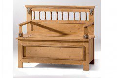 Alina von Gradel - Flurkommode Fichte, antik gewachst