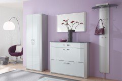 Melodie von ArredoKit - Garderobe mit Spiegelfront