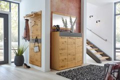 Levio-Foyer von Voss - Garderobe in Balkeneiche/ Lack schwarz matt