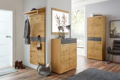 Levio-Foyer von Voss - Garderobe in Balkeneiche/ Lack schwarz matt