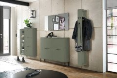 Bonnie-Foyer von Mäusbacher - Garderobe pine green matt